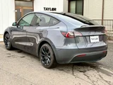 2022 Tesla Model Y RWD SUV for sale, Japanese used car export - photo 22 of 70 | GULJI TRADERS