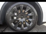 2022 Tesla Model Y RWD SUV for sale, Japanese used car export - photo 14 of 24 | GULJI TRADERS