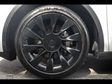 2022 Tesla Model Y RWD SUV for sale, Japanese used car export - photo 17 of 24 | GULJI TRADERS