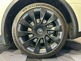 2023 Tesla Model Y RWD SUV for sale, Japanese used car export - photo 27 of 80 | GULJI TRADERS