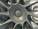 2023 Tesla Model Y RWD SUV for sale, Japanese used car export - photo 74 of 80 | GULJI TRADERS