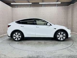 2023 Tesla Model Y RWD SUV for sale, Japanese used car export - photo 11 of 20 | GULJI TRADERS