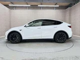2023 Tesla Model Y RWD SUV for sale, Japanese used car export - photo 10 of 18 | GULJI TRADERS