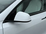 2024 Tesla Model Y RWD SUV for sale, Japanese used car export - photo 15 of 30 | GULJI TRADERS