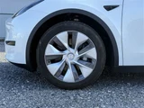 2024 Tesla Model Y RWD SUV for sale, Japanese used car export - photo 20 of 30 | GULJI TRADERS