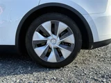 2024 Tesla Model Y RWD SUV for sale, Japanese used car export - photo 21 of 30 | GULJI TRADERS