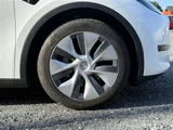 2024 Tesla Model Y RWD SUV for sale, Japanese used car export - photo 23 of 30 | GULJI TRADERS
