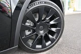 2024 Tesla Model Y RWD SUV for sale, Japanese used car export - photo 20 of 21 | GULJI TRADERS