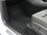 2025 Tesla Model Y Long 4WD SUV for sale, Japanese used car export - photo 29 of 49 | GULJI TRADERS