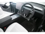 2025 Tesla Model Y SUV for sale, Japanese used car export - photo 48 of 74 | GULJI TRADERS