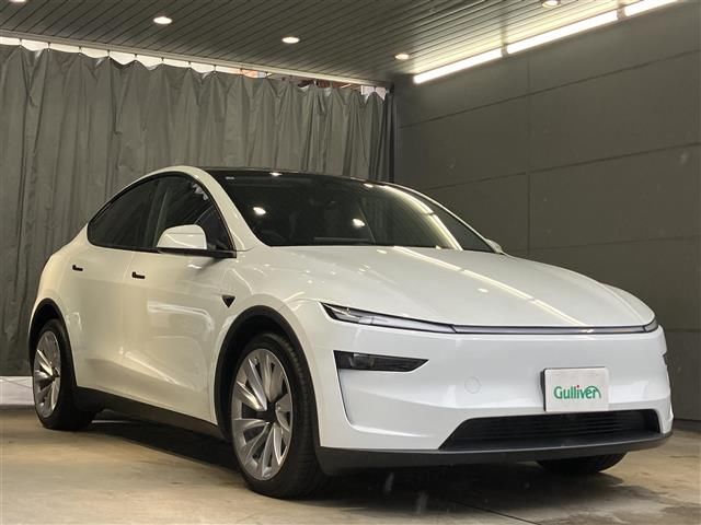 2025 Tesla Model Y Long 4WD - photo 1 2025 Tesla Model Y Long 4WD SUV for sale, Japanese used car export - photo 1 of 24 | GULJI TRADERS
