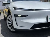 2025 Tesla Model Y Long 4WD SUV for sale, Japanese used car export - photo 17 of 23 | GULJI TRADERS