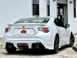 2012 Toyota 86 GT Limited Pearl Coupe for sale, Japanese used car export - photo 2 of 9 | GULJI TRADERS