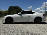 2012 Toyota 86 GT TRD Aero Parts Pearl Coupe for sale, Japanese used car export - photo 18 of 41 | GULJI TRADERS