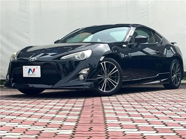 2012 Toyota 86 GT Limited - photo 1 2012 Toyota 86 GT Limited Black Coupe for sale, Japanese used car export - photo 1 of 30 | GULJI TRADERS