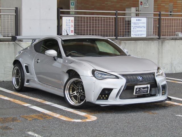 2012 Toyota 86 G - photo 1 2012 Toyota 86 G Coupe for sale, Japanese used car export - photo 1 of 19 | GULJI TRADERS