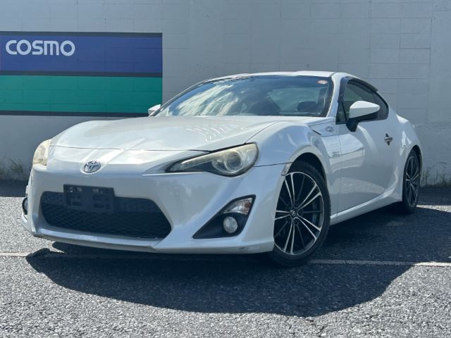 2012 Toyota 86 GT - photo 1 2012 Toyota 86 GT Coupe for sale, Japanese used car export - photo 1 of 48 | GULJI TRADERS