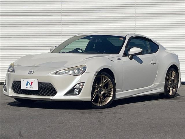 2012 Toyota 86 GT - photo 1 2012 Toyota 86 GT Coupe for sale, Japanese used car export - photo 1 of 30 | GULJI TRADERS