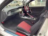 2012 Toyota 86 GT White Coupe for sale, Japanese used car export - photo 17 of 23 | GULJI TRADERS