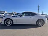 2012 Toyota 86 2.0GT White Coupe for sale, Japanese used car export - photo 9 of 17 | GULJI TRADERS
