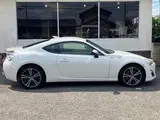 2012 Toyota 86 2.0GT Limited White Coupe for sale, Japanese used car export - photo 17 of 29 | GULJI TRADERS