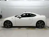2012 Toyota 86 GT Pearl Coupe for sale, Japanese used car export - photo 4 of 12 | GULJI TRADERS