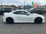 2012 Toyota 86 2.0 GT Modellista full aero kit, full-segment navigation system, Pearl Coupe for sale, Japanese used car export - photo 17 of 24 | GULJI TRADERS