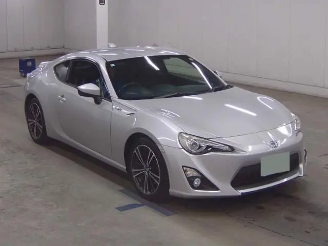 2012 Toyota 86 GT Silver Coupe for sale, Japanese used car export - photo 1 of 5 | GULJI TRADERS