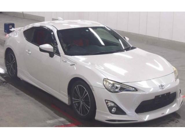 2012 Toyota 86 - photo 1 2012 Toyota 86 Coupe for sale, Japanese used car export - photo 1 of 7 | GULJI TRADERS