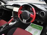 2013 Toyota 86 2.0 GT ★ Inspected by third-party organization AIS ★ Rating: 4 Pearl Coupe for sale, Japanese used car export - photo 32 of 39 | GULJI TRADERS