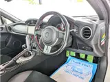 2013 Toyota 86 2.0 GT Limited Pearl Coupe for sale, Japanese used car export - photo 18 of 56 | GULJI TRADERS
