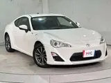 2013 Toyota 86 2.0 G Pearl Coupe for sale, Japanese used car export - photo 2 of 39 | GULJI TRADERS