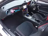 2013 Toyota 86 2.0 GT Pearl Coupe for sale, Japanese used car export - photo 34 of 36 | GULJI TRADERS