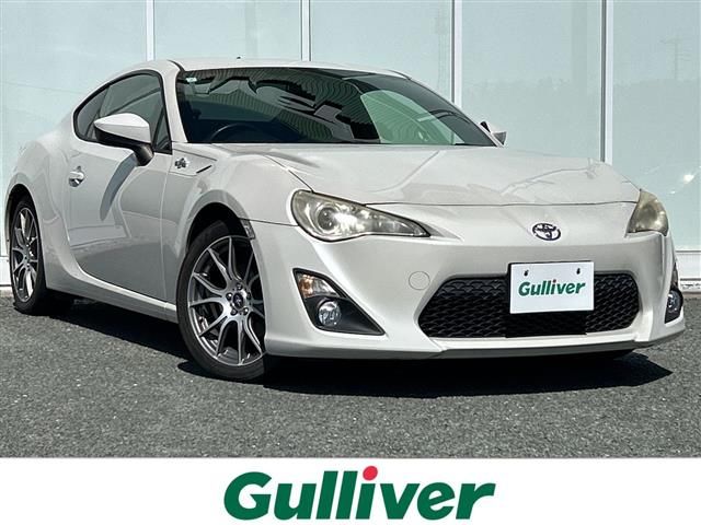 2013 Toyota 86 G - photo 1 2013 Toyota 86 G Coupe for sale, Japanese used car export - photo 1 of 24 | GULJI TRADERS