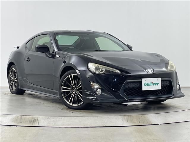 2013 Toyota 86 GT Coupe for sale, Japanese used car export - photo 1 of 24 | GULJI TRADERS