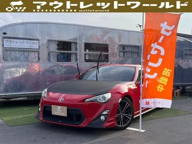 2013 Toyota 86 2.0GT - photo 1 2013 Toyota 86 2.0GT Red Coupe for sale, Japanese used car export - photo 1 of 19 | GULJI TRADERS