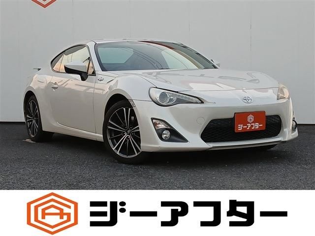 2013 Toyota 86 - photo 1 2013 Toyota 86 Coupe for sale, Japanese used car export - photo 1 of 30 | GULJI TRADERS