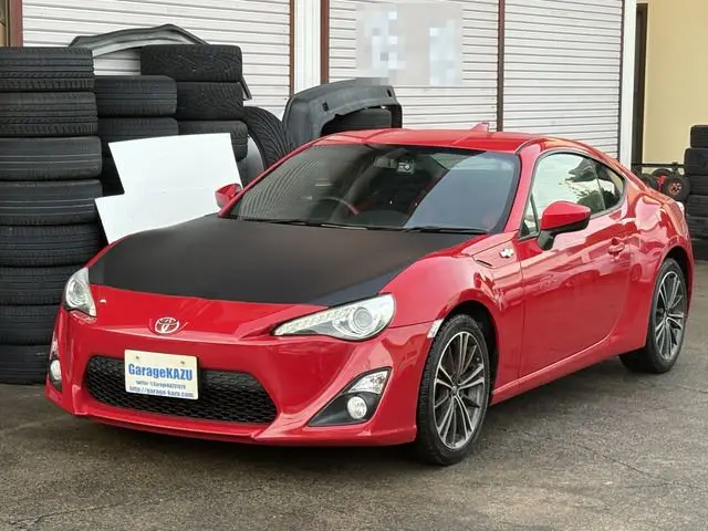 2013 Toyota 86 2.0 GT Red Coupe for sale, Japanese used car export - photo 1 of 46 | GULJI TRADERS