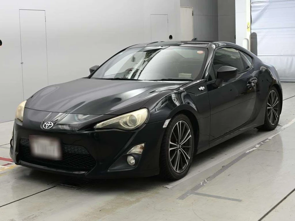 2013 Toyota 86 GT Coupe for sale, Japanese used car export - photo 1 of 12 | GULJI TRADERS