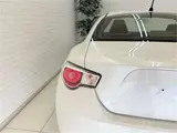 2013 Toyota 86 G Aero Wetz 18-inch aluminum wheels White Coupe for sale, Japanese used car export - photo 39 of 48 | GULJI TRADERS