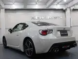 2013 Toyota 86 2.0 GT, AIS certified, TRD aero &amp; muffler Pearl Coupe for sale, Japanese used car export - photo 2 of 20 | GULJI TRADERS