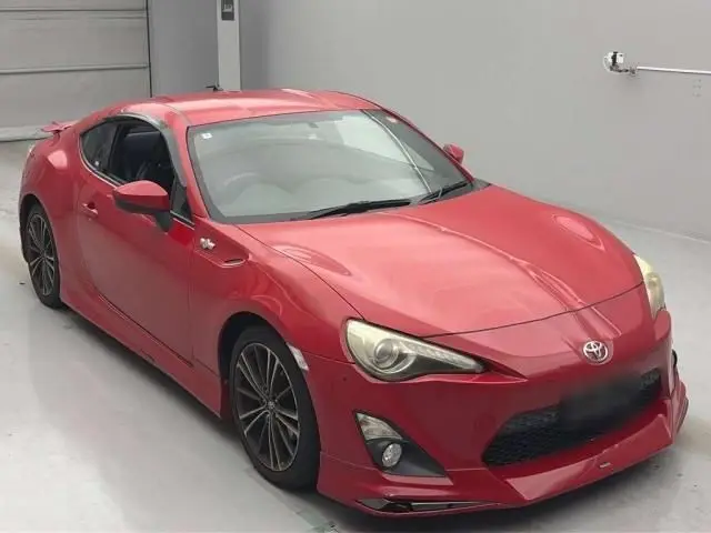2013 Toyota 86 GT Limited Red Coupe for sale, Japanese used car export - photo 1 of 9 | GULJI TRADERS