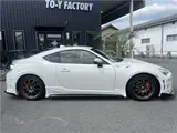 2014 Toyota 86 GT☆KUHL RACING Full Aero☆ Pearl Coupe for sale, Japanese used car export - photo 11 of 29 | GULJI TRADERS