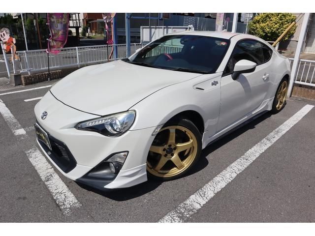 2014 Toyota 86 2.0GT Coupe for sale, Japanese used car export - photo 1 of 30 | GULJI TRADERS