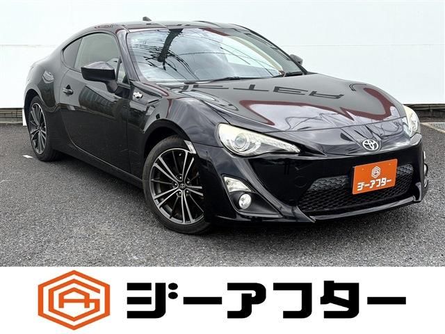 2014 Toyota 86 2.0GT - photo 1 2014 Toyota 86 2.0GT Coupe for sale, Japanese used car export - photo 1 of 25 | GULJI TRADERS
