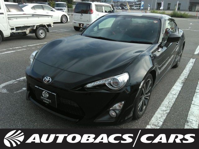 2014 Toyota 86 2000 GT 6FAT 2WD Coupe for sale, Japanese used car export - photo 1 of 3 | GULJI TRADERS