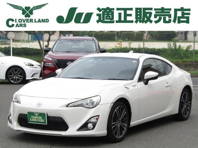 2014 Toyota 86 2.0 GT - photo 1 2014 Toyota 86 2.0 GT Coupe for sale, Japanese used car export - photo 1 of 15 | GULJI TRADERS