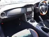 2015 Toyota 86 2.0 GT Limited Pearl Coupe for sale, Japanese used car export - photo 18 of 27 | GULJI TRADERS