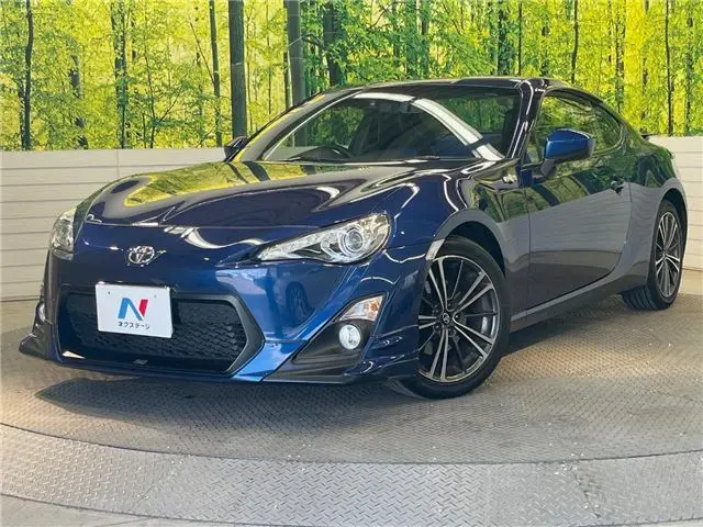 2015 Toyota 86 GT Limited - photo 1 2015 Toyota 86 GT Limited Blue Coupe for sale, Japanese used car export - photo 1 of 30 | GULJI TRADERS