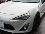 2015 Toyota 86 GT Limited, Full-segment SD Navigation, Backup Camera, BLITZ Tower Bar Pearl Coupe for sale, Japanese used car export - photo 9 of 33 | GULJI TRADERS